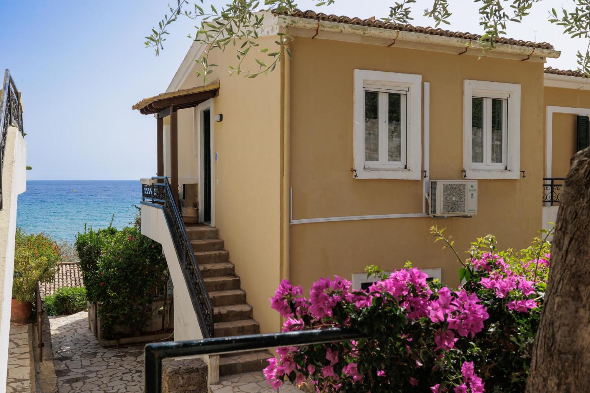 Coastal Bliss Apartamento *